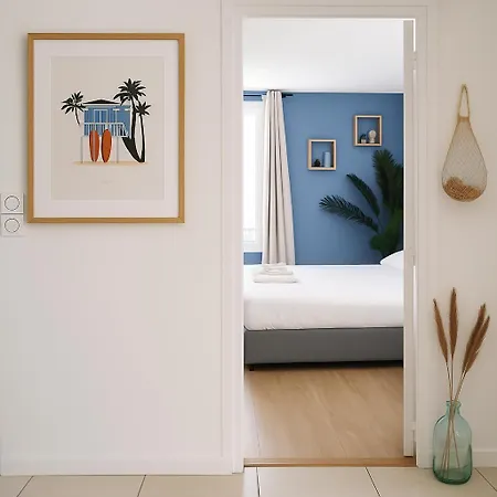 Retour De - La Bonne Marienne - La Madeleine * Анже