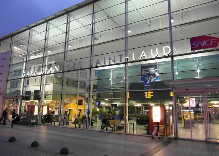 Daire Retour De - La Bonne Marienne - La Madeleine