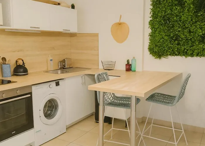 Daire Retour De - La Bonne Marienne - La Madeleine