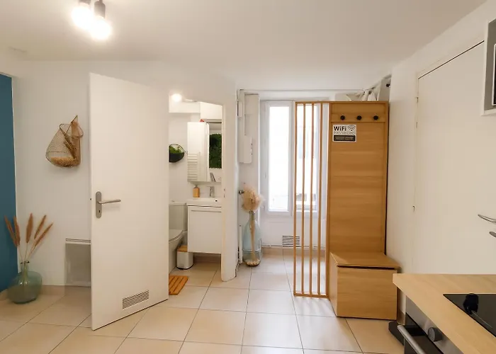 Retour De - La Bonne Marienne - La Madeleine Апартаменти *